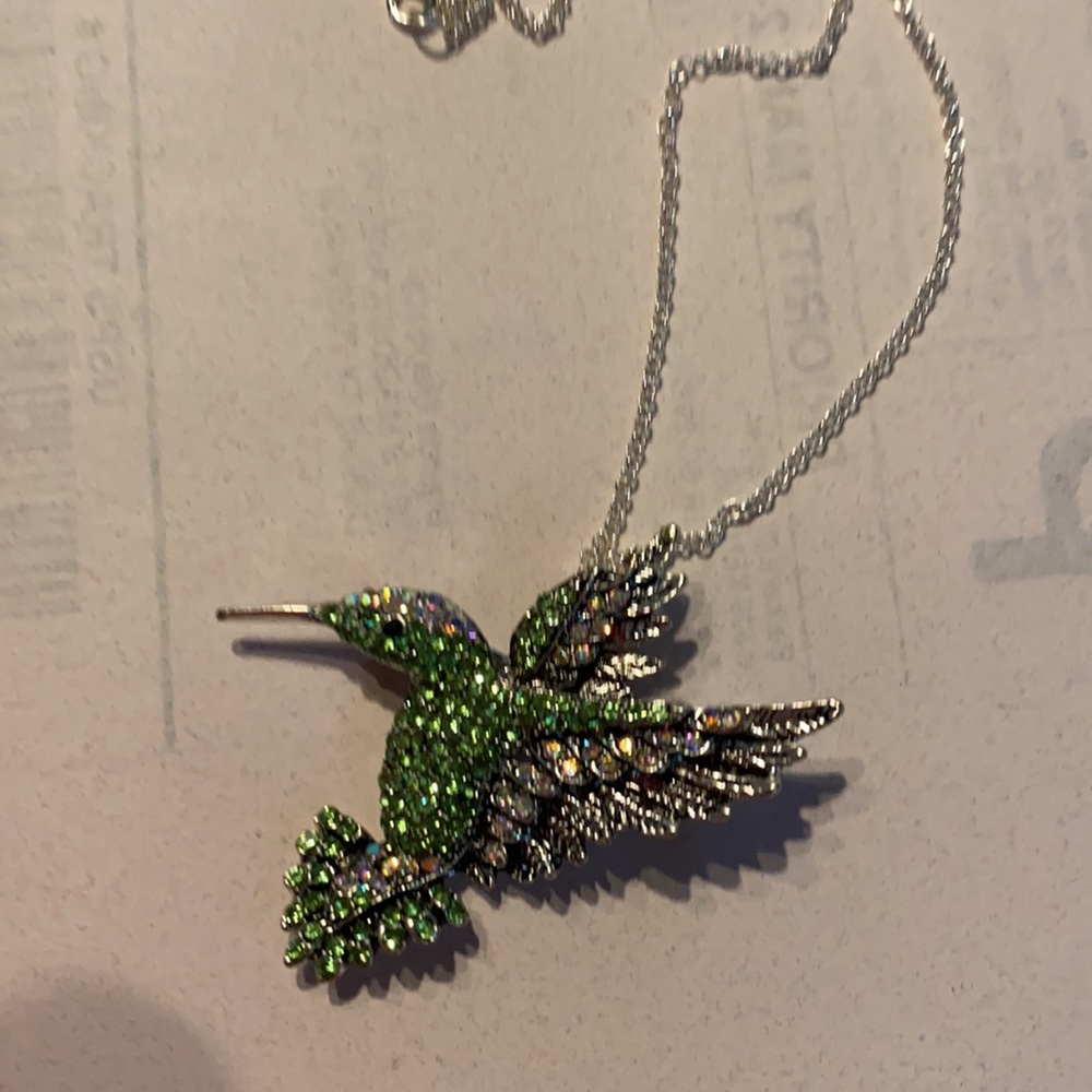 Ladies necklaces and/or broach. - Picture 6 of 6